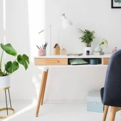 Bureau Lewin -Wenko Soldes Boutique 1000008545 190618 10011500005 GALLERYIMAGES P000000001000008545