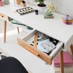 Bureau Lewin -Wenko Soldes Boutique 1000008545 190618 10011500007 GALLERYIMAGES P000000001000008545