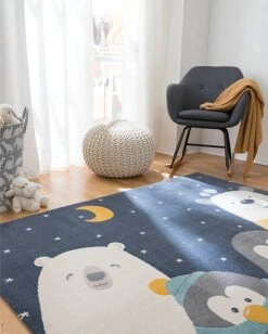 Pouf Tricot Edson -Wenko Soldes Boutique 1000110284 230927 022 MOOD DETAILS P000000001000110284 mood