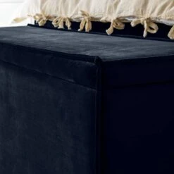 Coffre De Lit Kinx 36 Coffre De Lit Kinx -Wenko Soldes Boutique 1000124205 180914 15111108 GALLERYIMAGES P000000001000124205