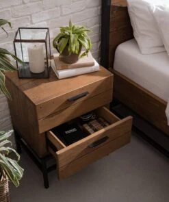 Table De Chevet GRASBY - Hauteur 58 Cm -Wenko Soldes Boutique 1000145195 200110 18420600027 MOOD DETAILS P000000001000145195 mood