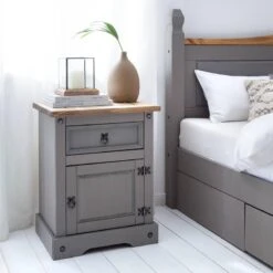 Table De Chevet Finca Rustica -Wenko Soldes Boutique 1000178052 200507 14282000002 MOOD DETAILS P000000001000178052 mood