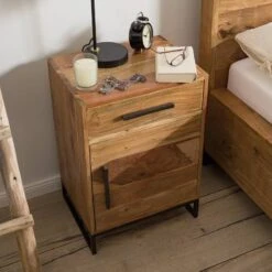 Table De Chevet Woodson -Wenko Soldes Boutique 1000361878 220624 021 MOOD DETAILS P000000001000361878 mood