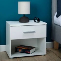 Table De Chevet MAEL -Wenko Soldes Boutique 3977c23876f142c1826200a043ffff7b