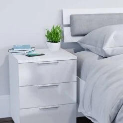 Table De Chevet Florenz Blanc Brillant -Wenko Soldes Boutique 9ac5b1d71c2549b4a0f4a75a7304eb32