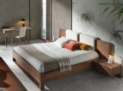 Bureau En Bois De Noyer Et Plateau Laqué -Wenko Soldes Boutique db500bc633724ac194ba415736d577d2